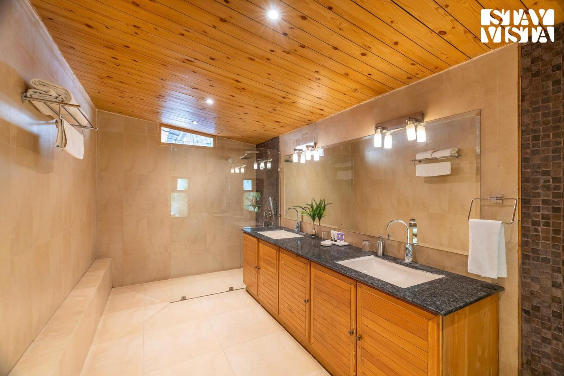 Stayvista At Sylvana Villas With Lawn, Bbq And Jacuzzi Kasauli Εξωτερικό φωτογραφία